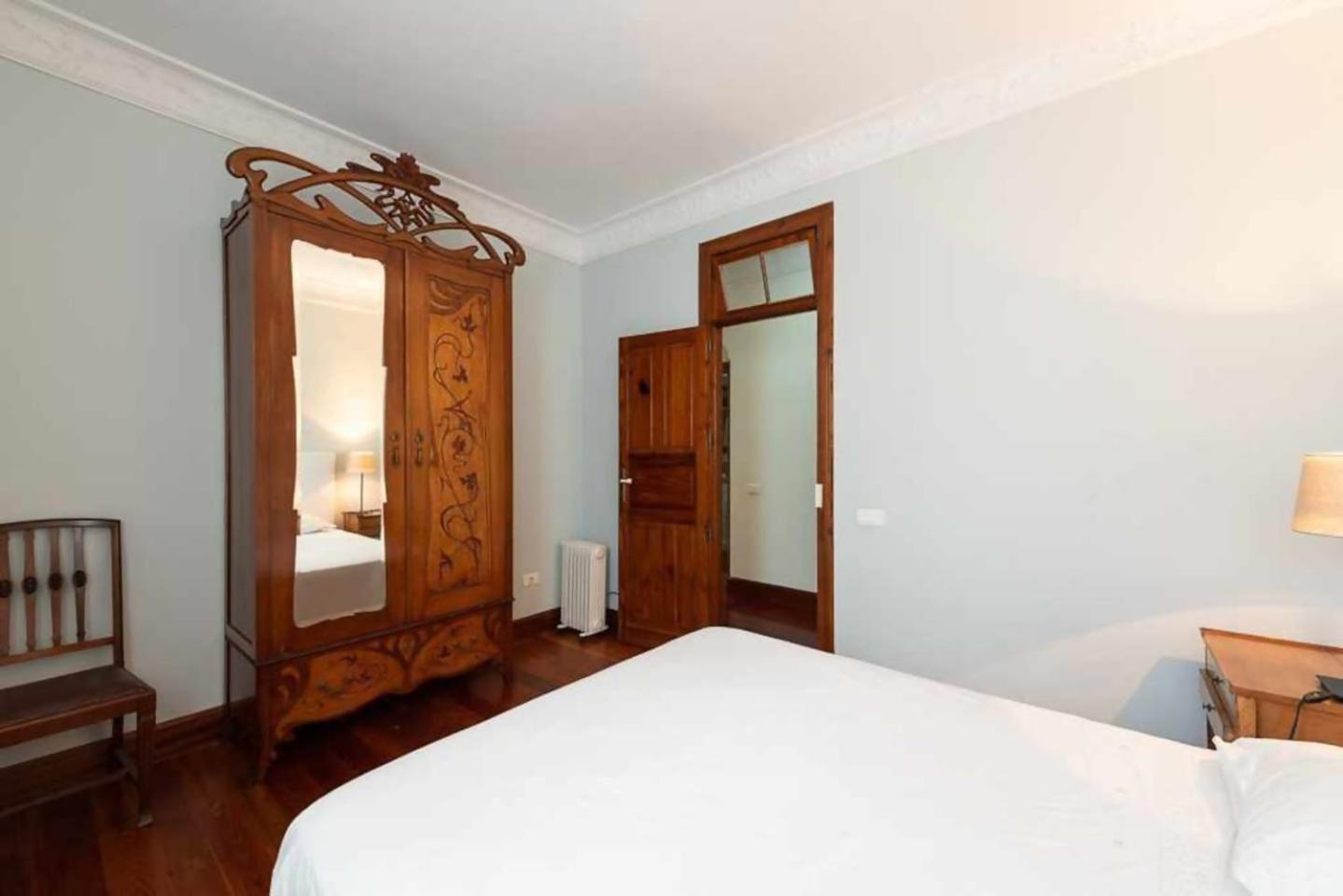 Amplia Villa De Lujo Con Piscina Climatizada Лас-Пальмас-де-Гран-Канария Экстерьер фото