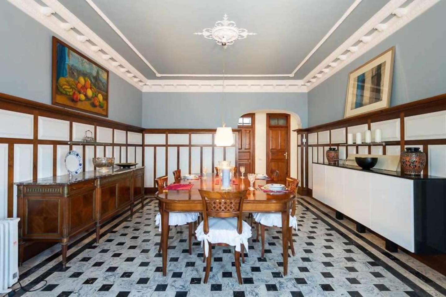 Amplia Villa De Lujo Con Piscina Climatizada Лас-Пальмас-де-Гран-Канария Экстерьер фото
